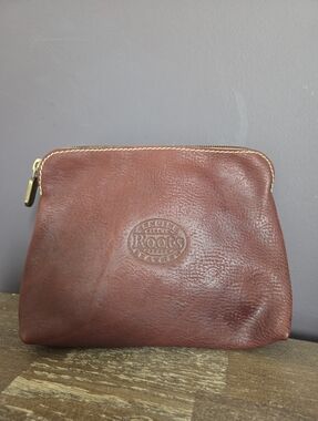 Roots Leather Pouch